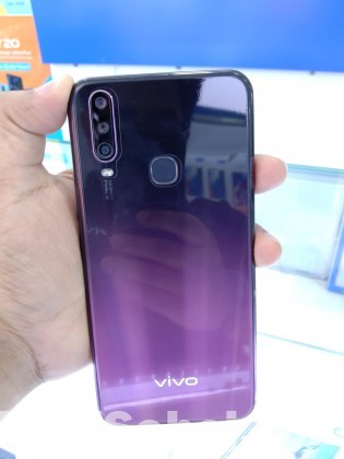 Vivo Y17